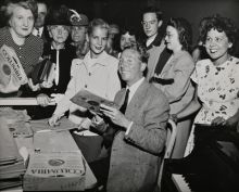 image: Charles Trenet l'enchanteur