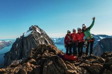 image: Das Expeditionsteam Grönland - Achtung, Steinschlaggefahr!