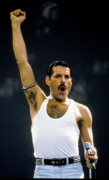 image: Freddie Mercury, une vie en 10 photos