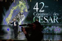 image: Rendons à César