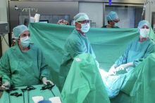 image: Spitäler in Not - Wie kann die Reform gelingen?