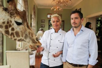 image: Amazing Hotels - Giraffe Manor, Kenia