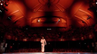 image: Anthony Kavanagh «Happy»