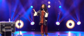 image: Bun Hay Mean : «Chinois marrant»