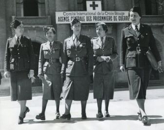 image: Croix-rouge : des femmes dans la guerre