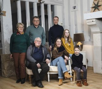 image: Familles de paysans, 100 ans d'histoire