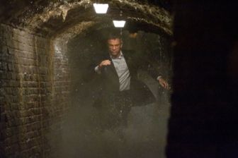 image: James Bond 007 - Ein Quantum Trost