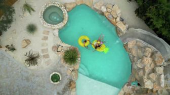 image: La folie des piscines : la nouvelle passion des Français