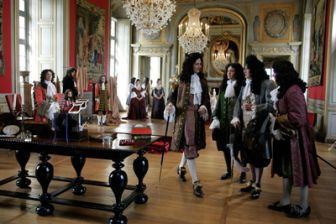 image: La légende de Versailles