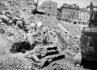image: La rafle du Vieux-Port