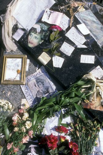 image: Lady Di : contre-enquête sur la mort d'une icone