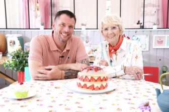 image: Le meilleur pâtissier : qui sera plus fort que le grimoire de Mercotte ?