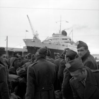 image: Les appelés de la guerre d'Algérie, un si long silence