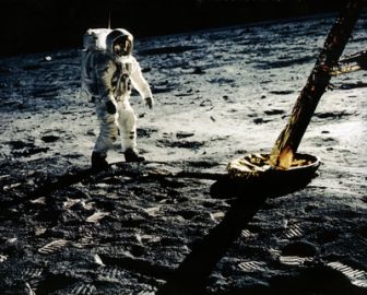 image: Les conquérants de l'espace