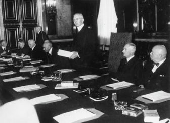 image: Les nazis et l'argent