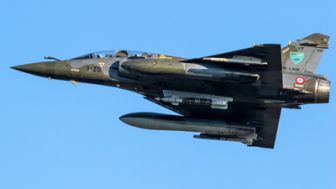 image: Rafale, Mirage : les mécanos du ciel
