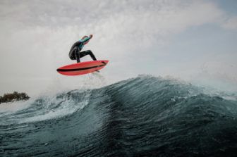 image: Surf, le feu sacré