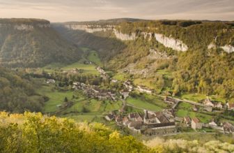image: Une ferme sauvage