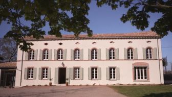 image: Une maison, une légende