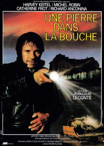 image: Une pierre dans la bouche